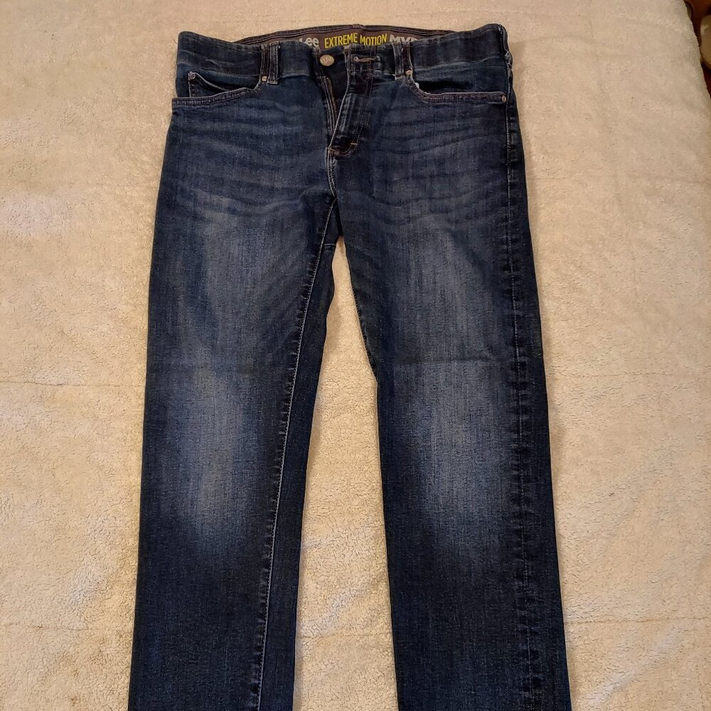 Lee Men's Extreme Motion MVP Slim-Fit Jeans 36 x 30